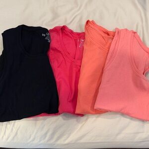 Chico's Women's Lot of 4 Basic Knit Tank Tops